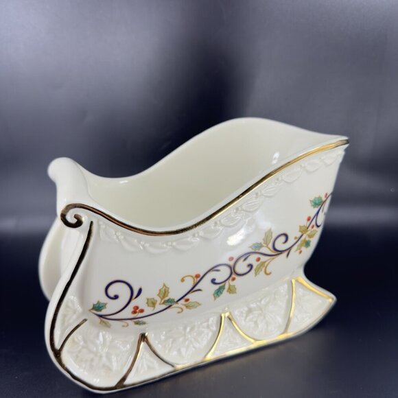 MIkasa Holiday Bloom Christmas Sleigh Centerpiece Fine China Retired New Sticker - Picture 15 of 16